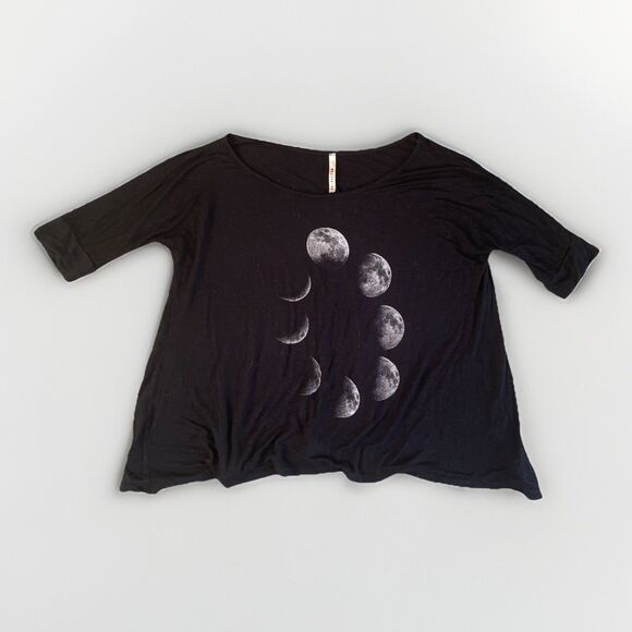 Moon Phases Eclipse Top T Shirt Small 3/4 Sleeve Off Shoulder Stretch Oversized - Picture 1 of 5